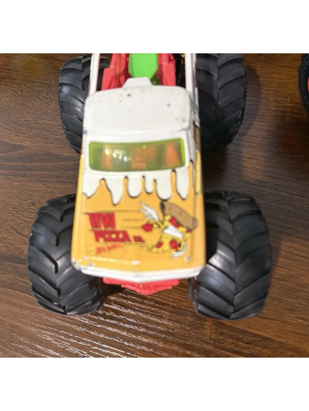 HOT WHEELS MONSTER JAM 